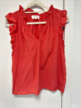 Xirena Ruffle Blouse in coral Size Medium